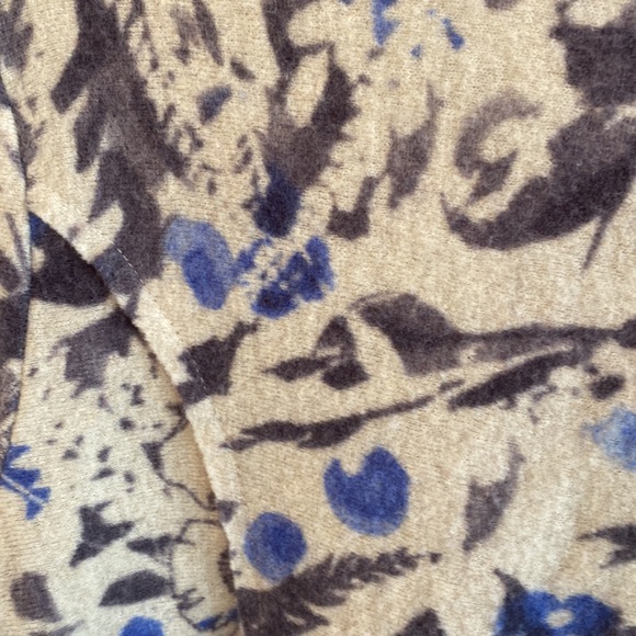 Tabitha L wool floral print sweater - Picture 5 of 7